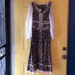 Gunne Sax novelty print prarie dress